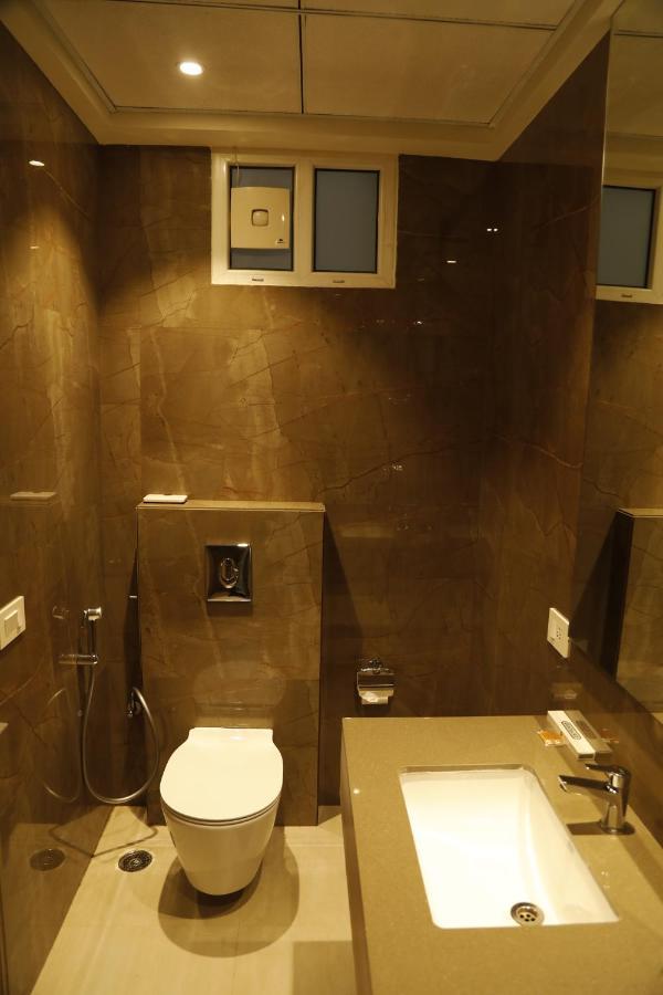 Hotel The Royal Vista Varanasi Eksteriør bilde