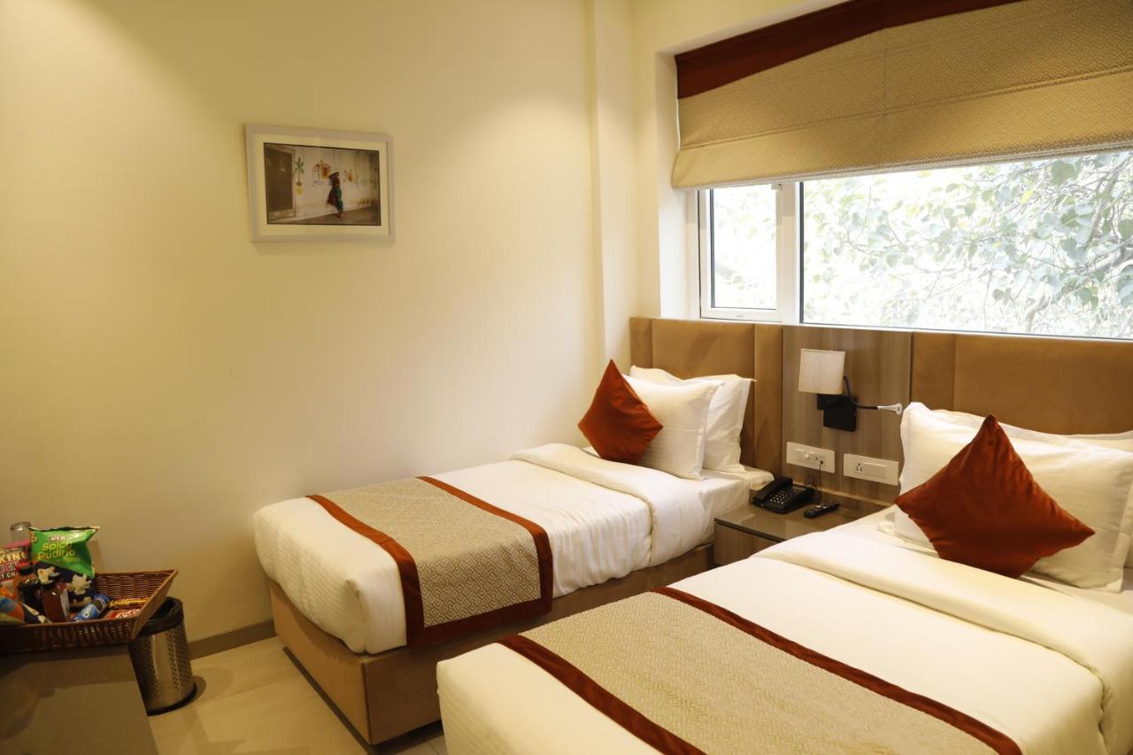 Hotel The Royal Vista Varanasi Eksteriør bilde