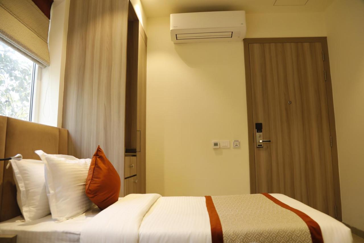 Hotel The Royal Vista Varanasi Eksteriør bilde